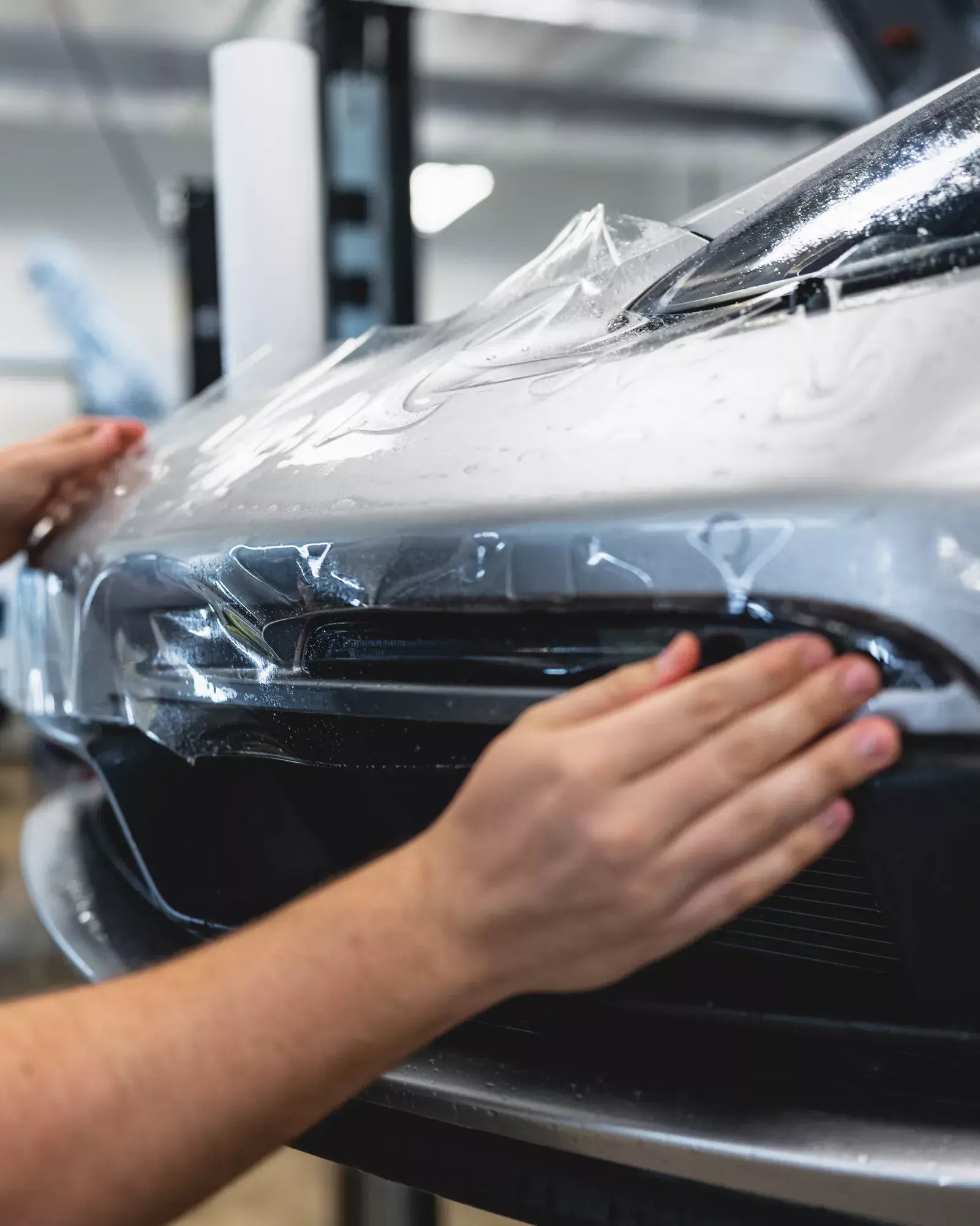 حماية طلاء السيارة